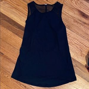 Lululemon athletic shirt